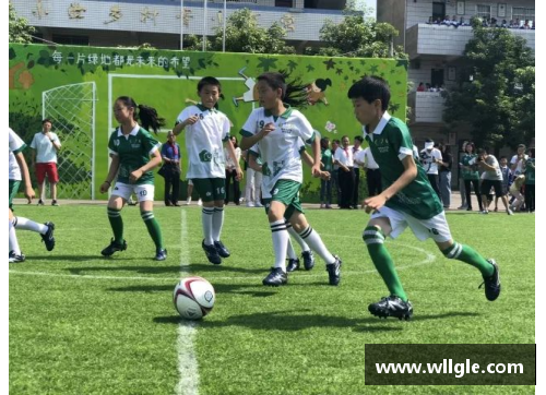 永旺彩票退役球星天下足球重聚赛场 共叙青春梦想与竞技传奇